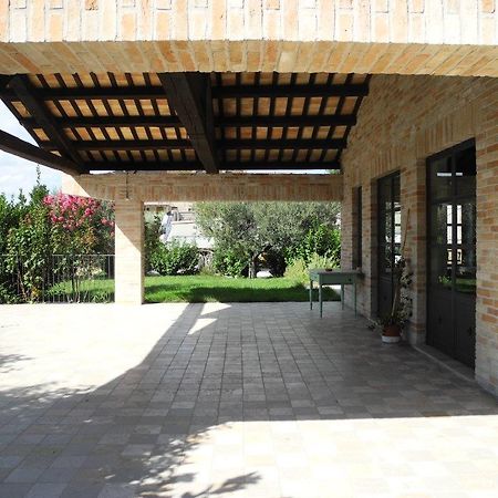 Agriturismo Eschito Hotel Montottone Exterior foto